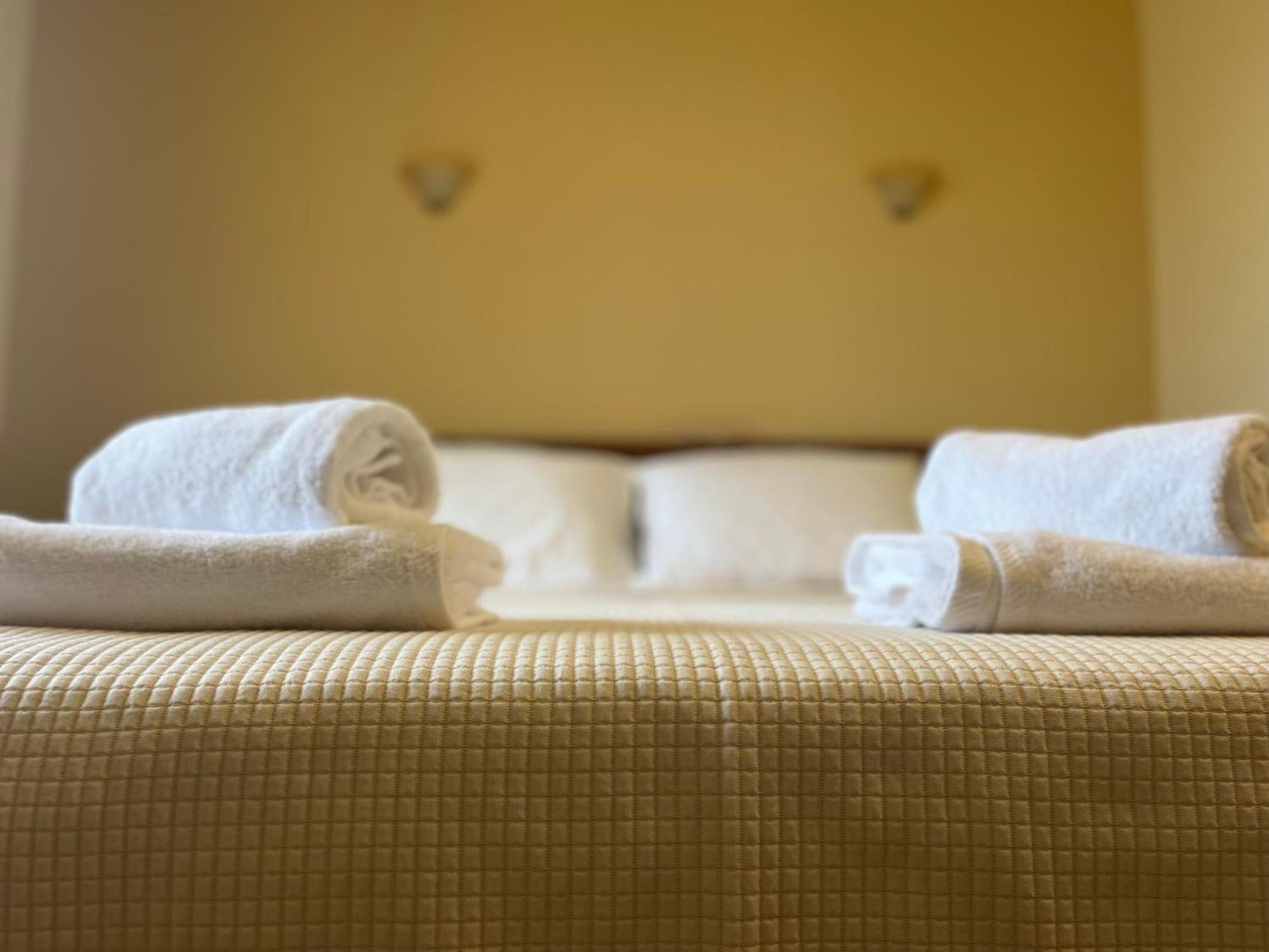 Agnanti Zitsas Hotel Eksteriør billede